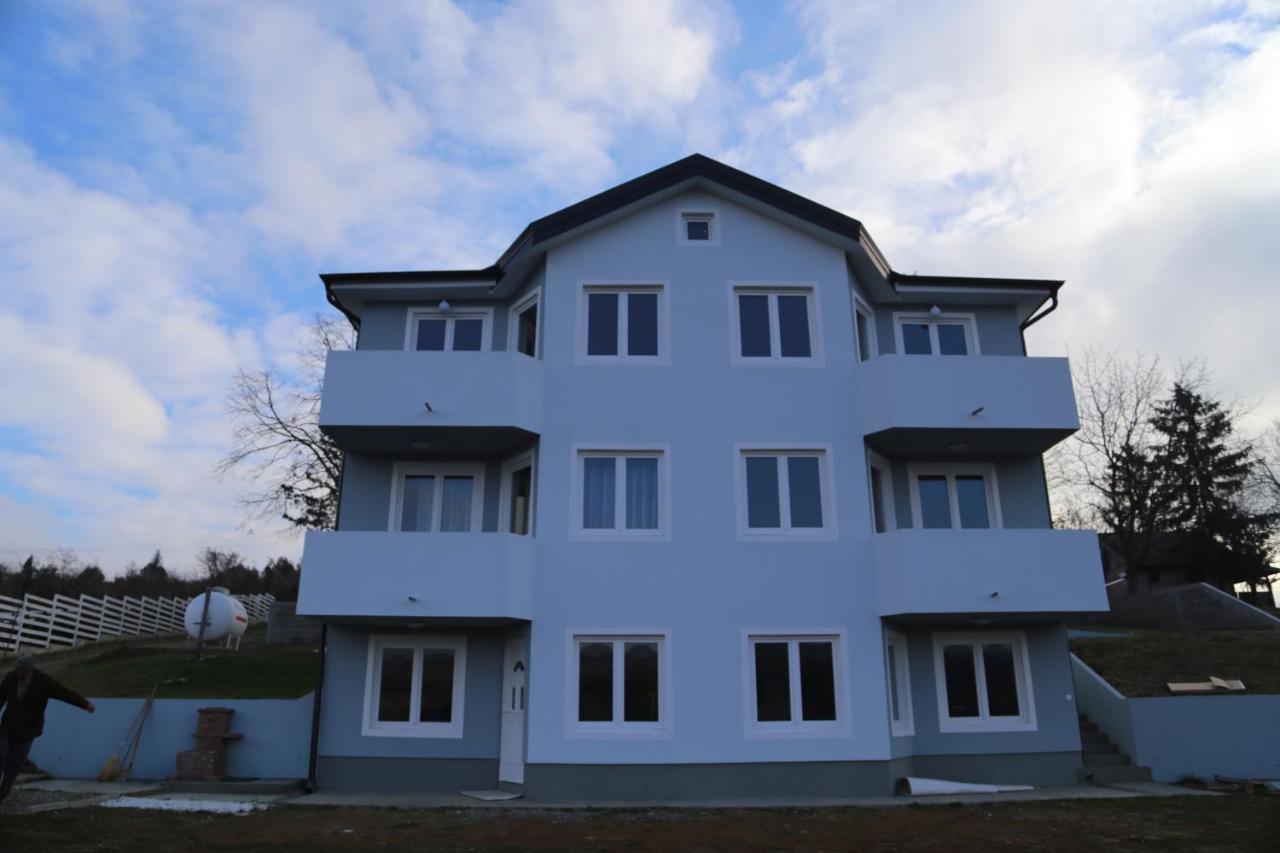 Fruskogorska Idila Apartmani Врдник Экстерьер фото
